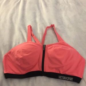 Victoria Sport knockout